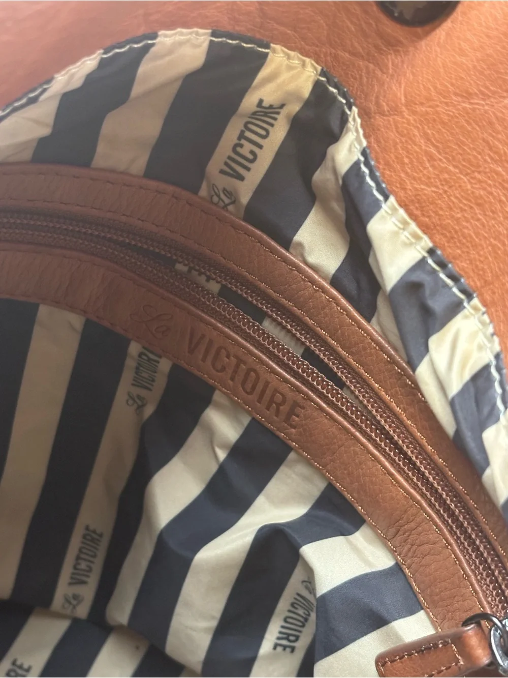 Pour La Victoire brown‎ leather Braided-Handle Hobo Bag